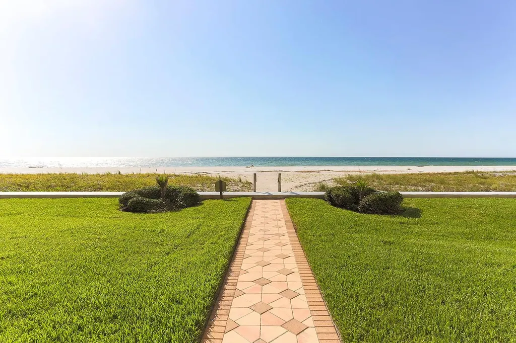 1460 Gulf Boulevard Clearwater Beach FL 33767