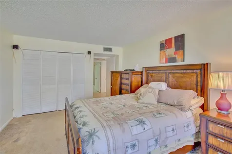 1460 Gulf Boulevard Clearwater Beach FL 33767