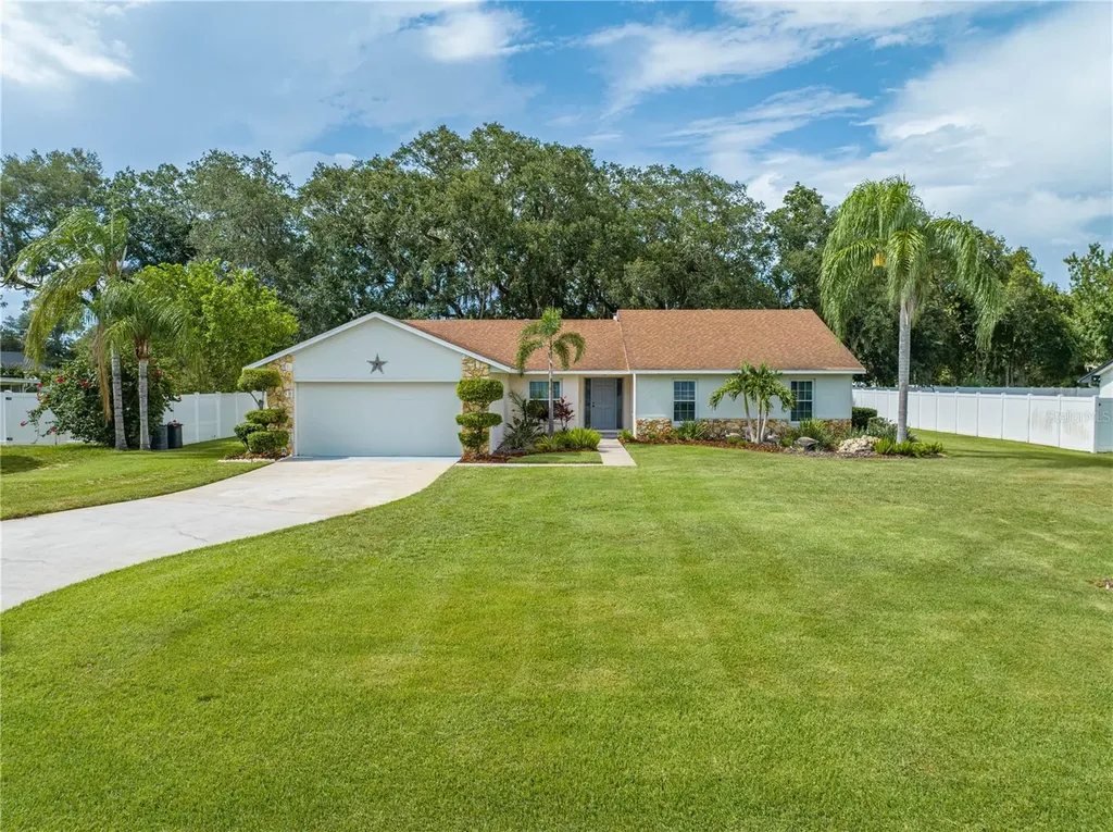1511 Skyline Drive Kissimmee FL 34744