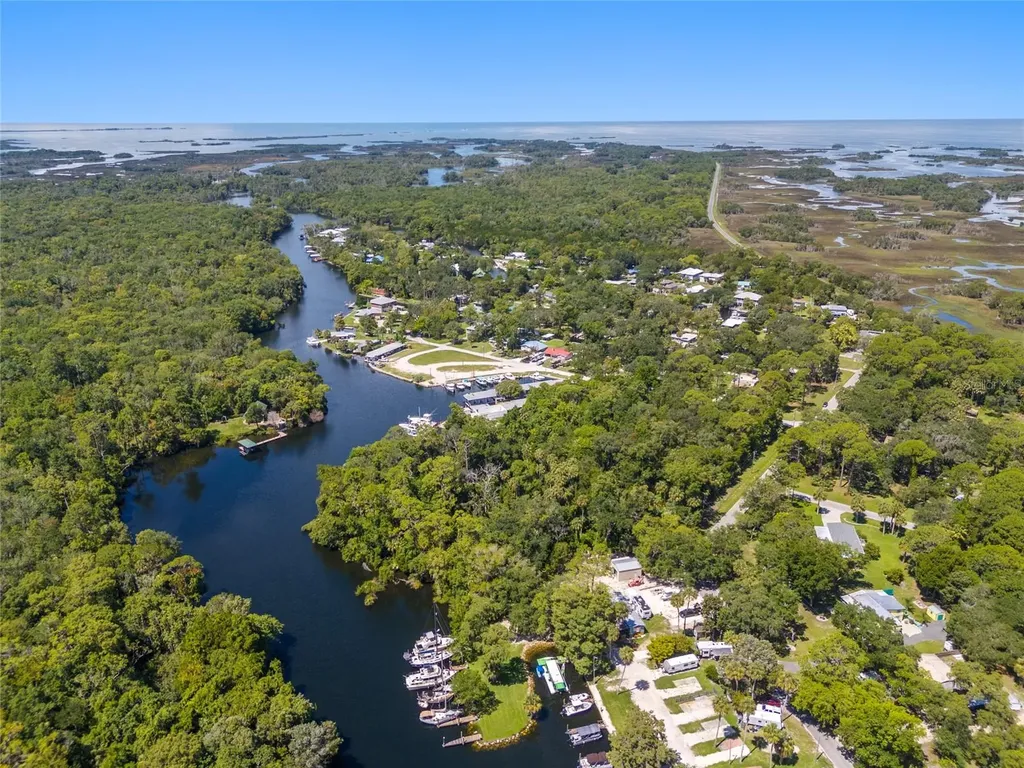 0 Hickory Avenue Yankeetown FL 34498
