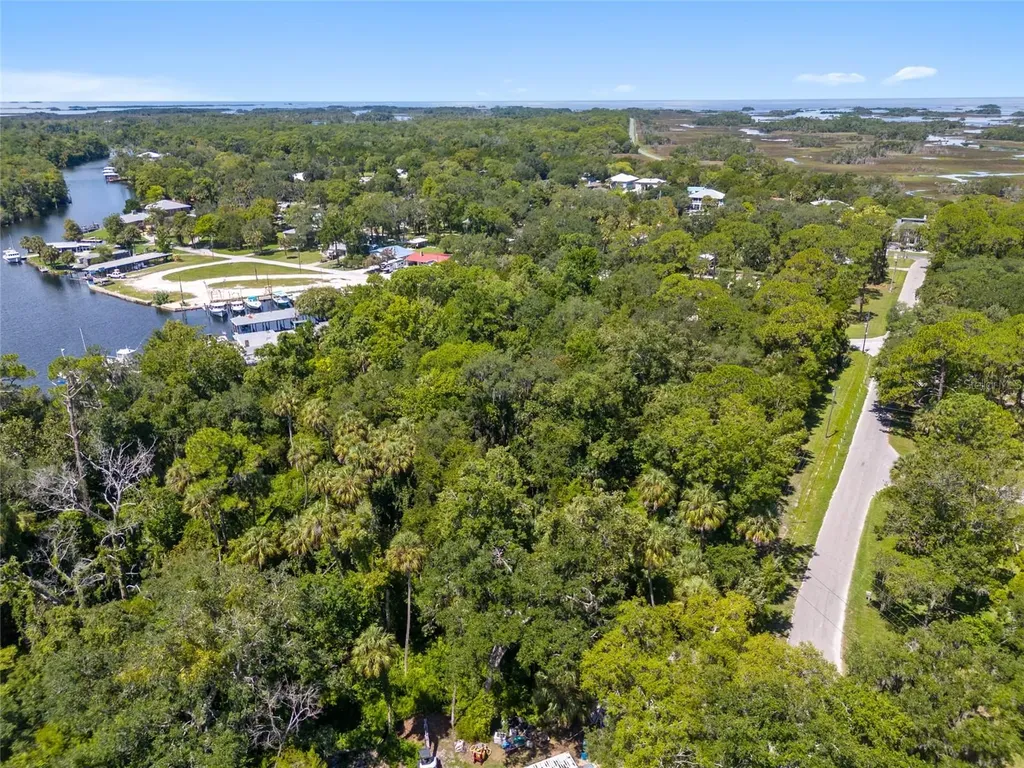 0 Hickory Avenue Yankeetown FL 34498