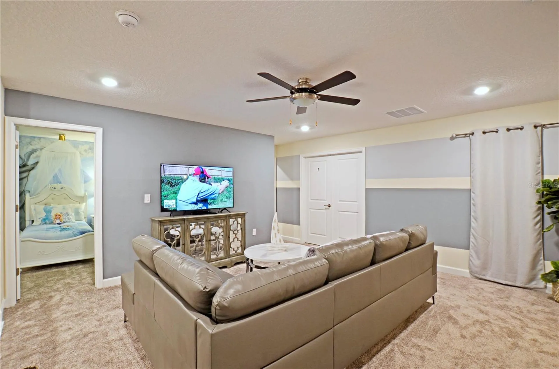 2857 Bookmark Drive Kissimmee FL 34746