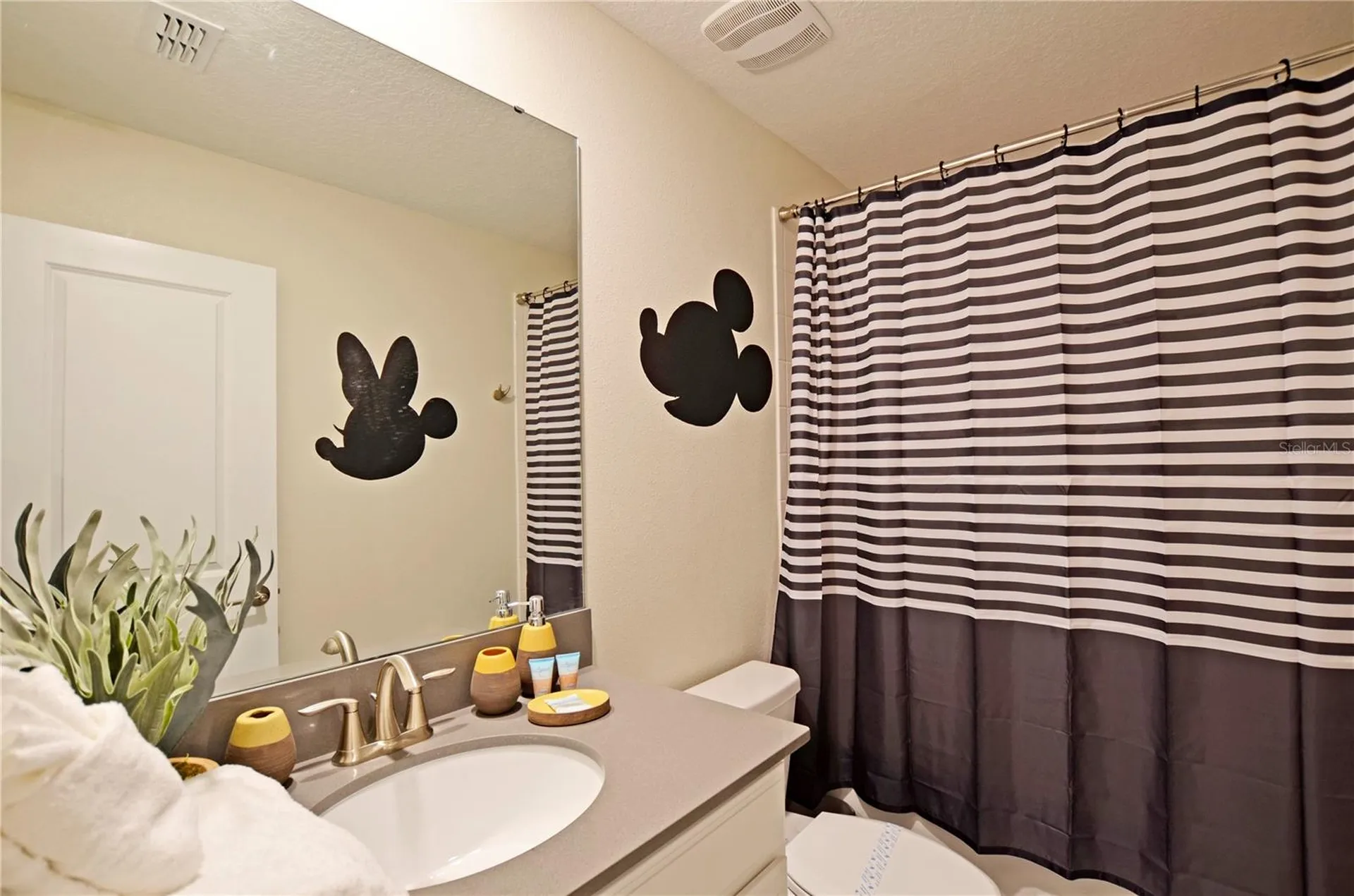 2857 Bookmark Drive Kissimmee FL 34746