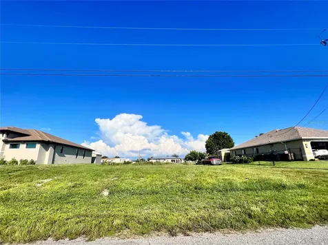 1815 NE 10th Avenue Cape Coral FL 33909