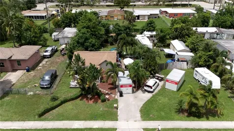 2105 Carrell Road Fort Myers FL 33901