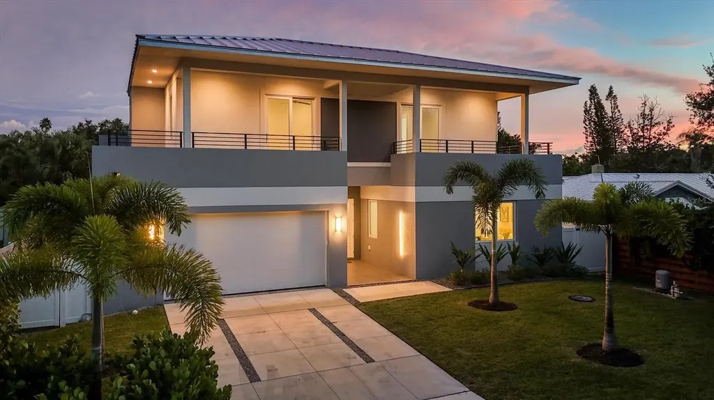 2234 Hibiscus Street Sarasota FL 34239