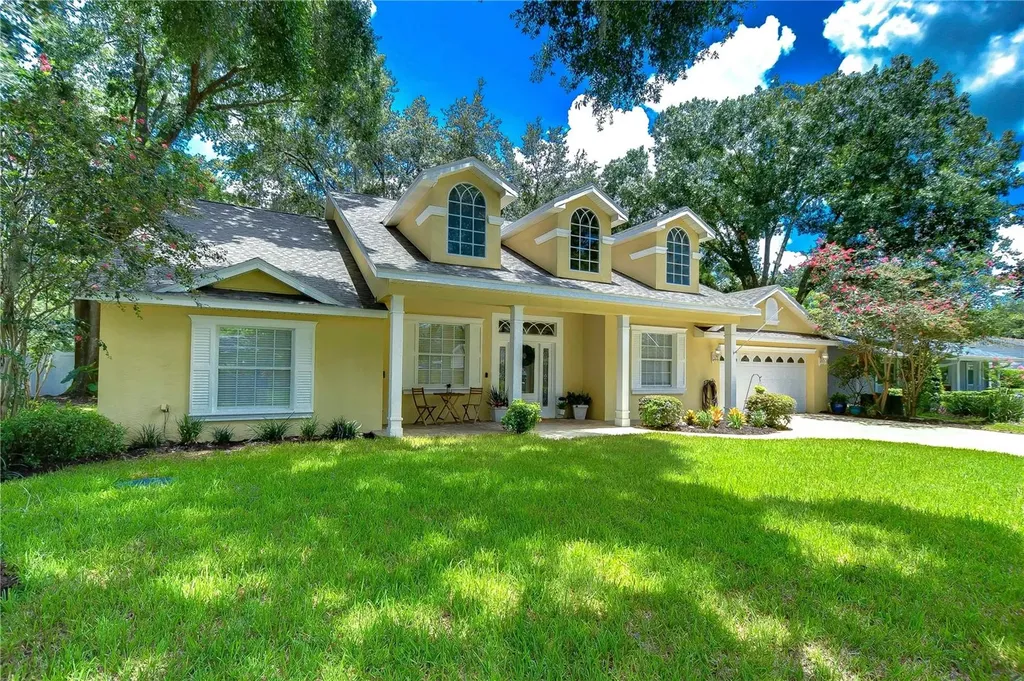 805 Eveningside Court Tampa FL 33613