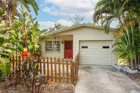 5217 16th Avenue S Gulfport FL 33707