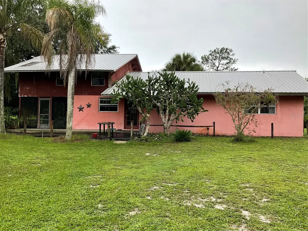 8750 SW Moss Avenue Indiantown FL 34956