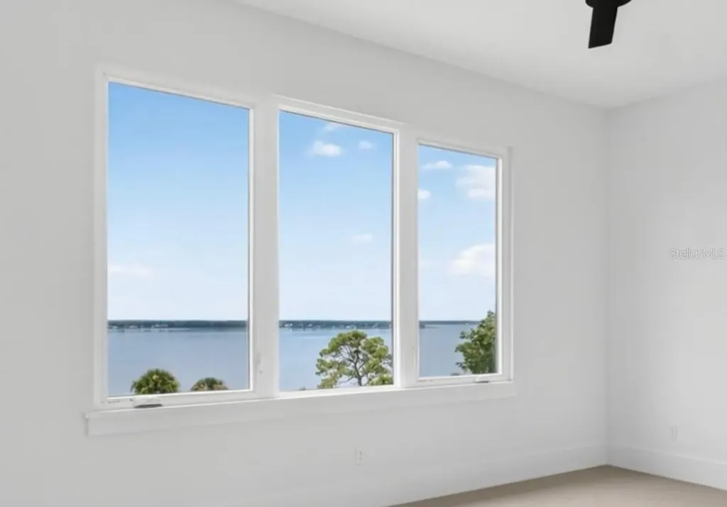576 Casey Loop Mount Dora FL 32757