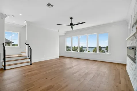 576 Casey Loop Mount Dora FL 32757
