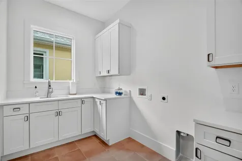 576 Casey Loop Mount Dora FL 32757
