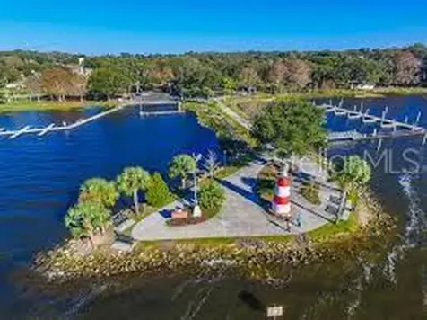 576 Casey Loop Mount Dora FL 32757