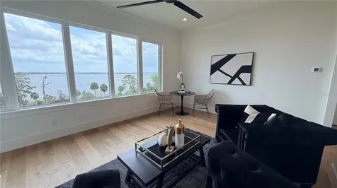 576 Casey Loop Mount Dora FL 32757