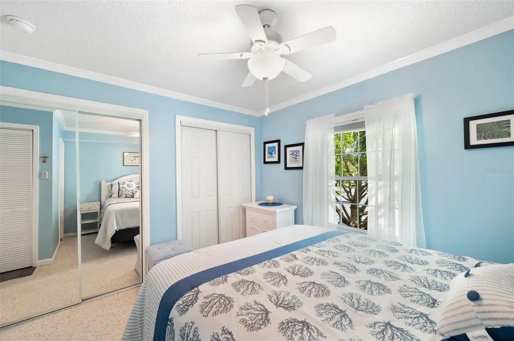 5257 Beach Drive SE St Petersburg FL 33705