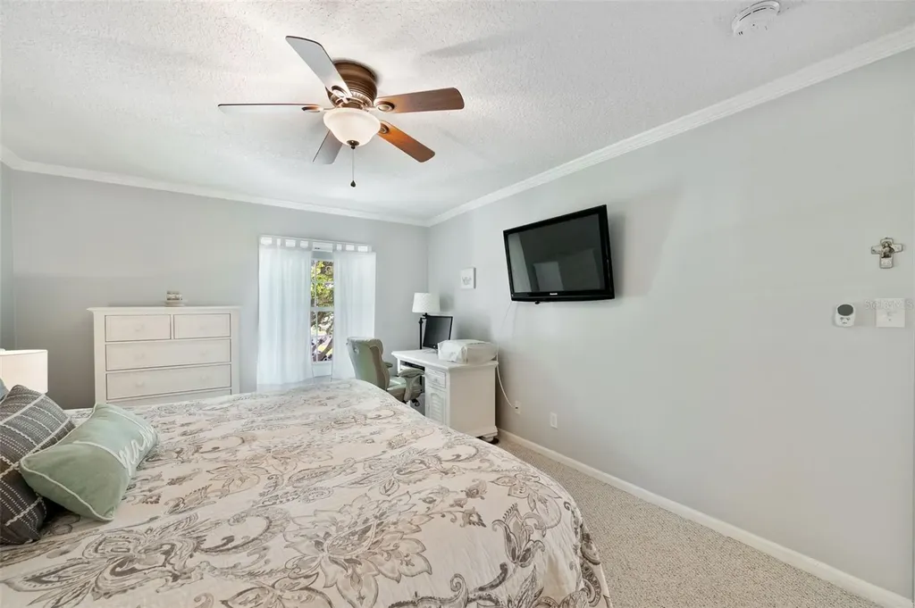 5257 Beach Drive SE St Petersburg FL 33705