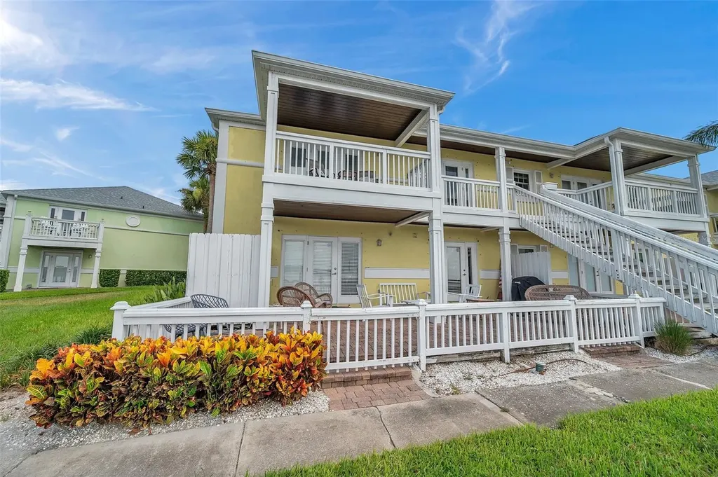 5257 Beach Drive SE St Petersburg FL 33705
