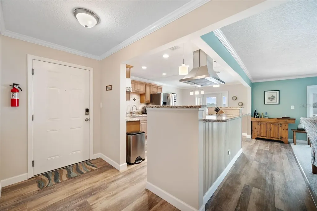 5257 Beach Drive SE St Petersburg FL 33705