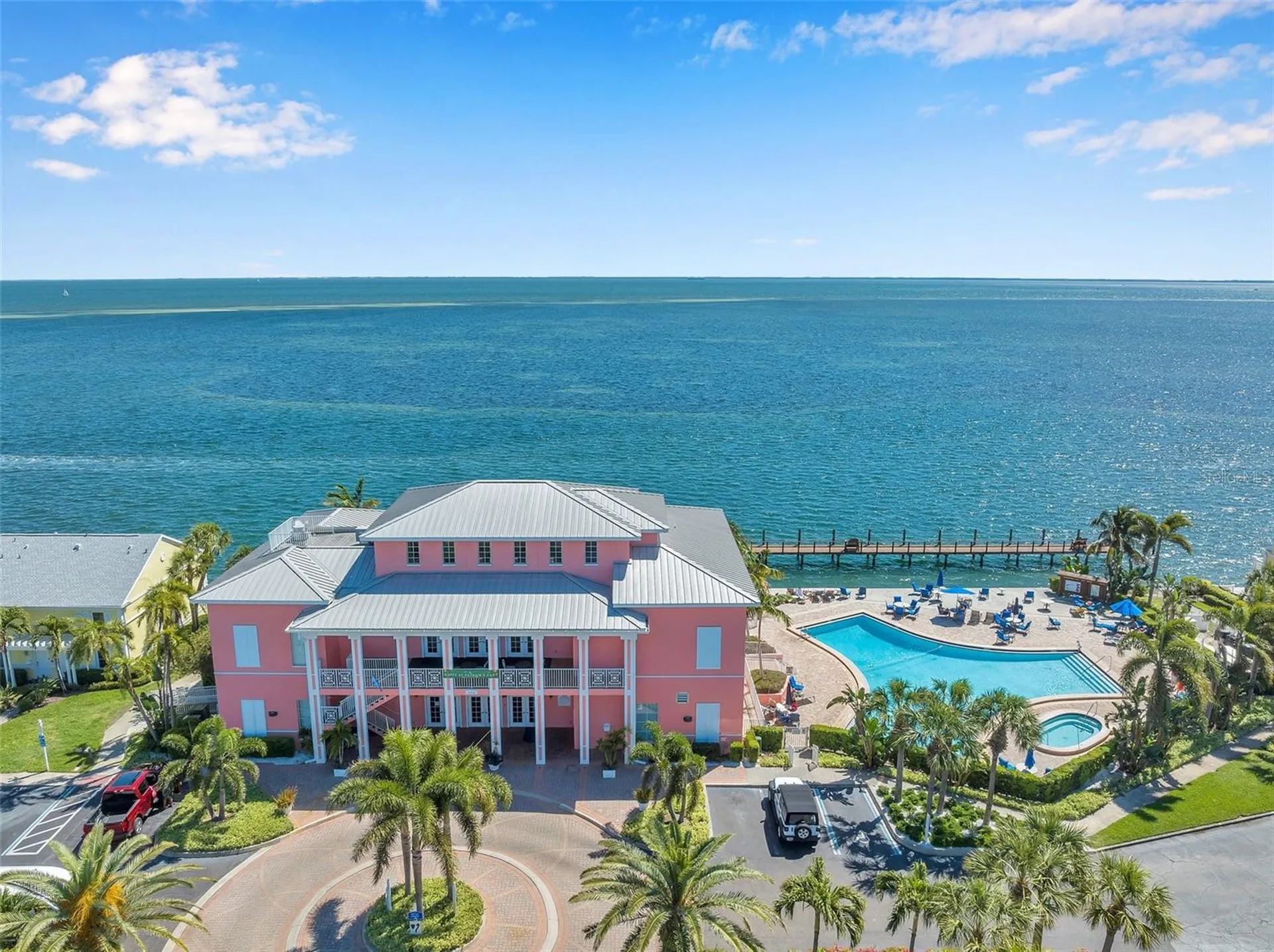 5257 Beach Drive SE St Petersburg FL 33705