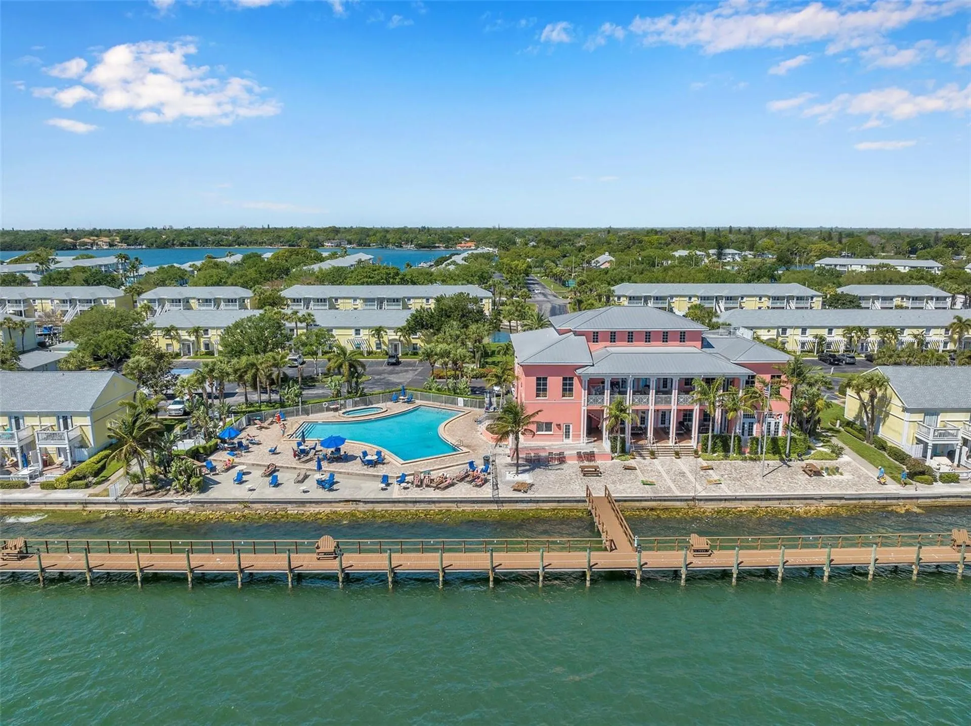 5257 Beach Drive SE St Petersburg FL 33705