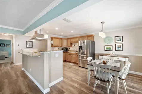 5257 Beach Drive SE St Petersburg FL 33705