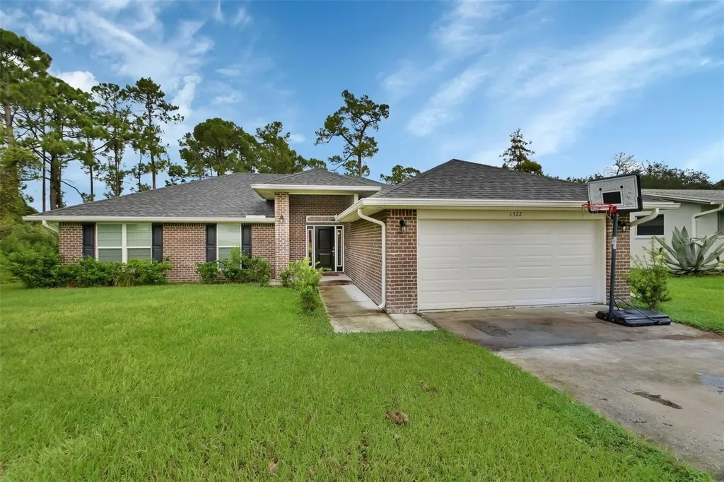 1322 Ferendina Drive Deltona FL 32725
