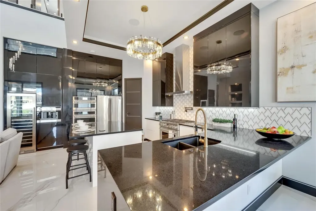 519 Treviso Drive Apollo Beach FL 33572