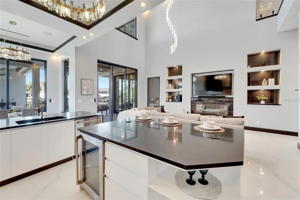 519 Treviso Drive Apollo Beach FL 33572