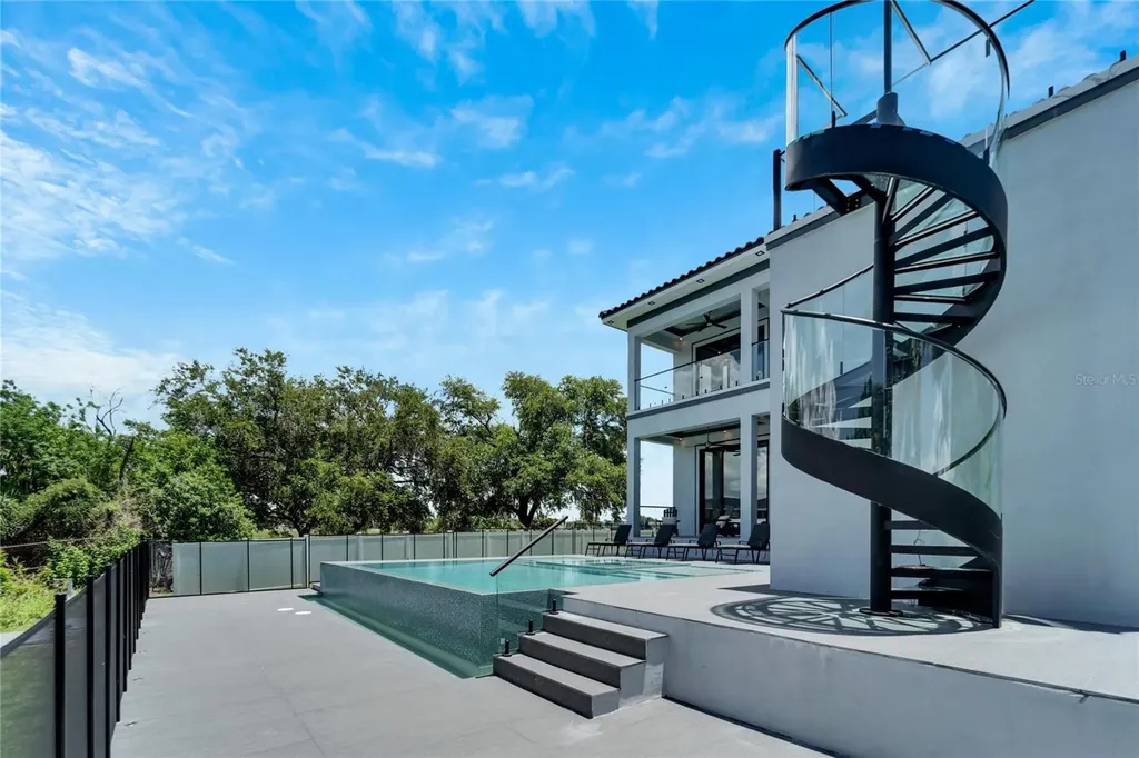 519 Treviso Drive Apollo Beach FL 33572