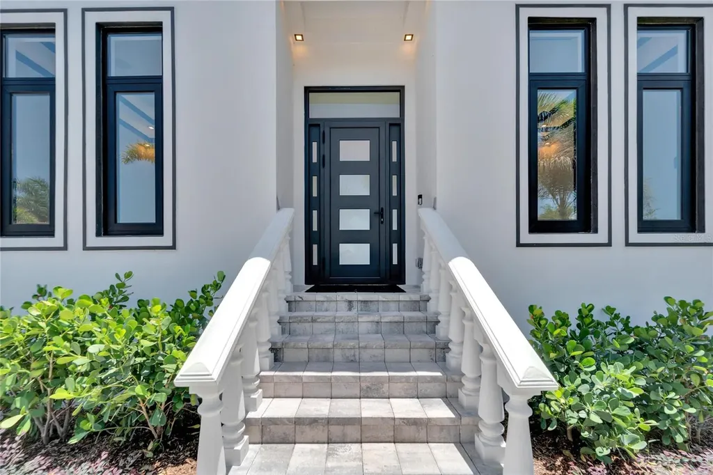 517 Treviso Drive Apollo Beach FL 33572