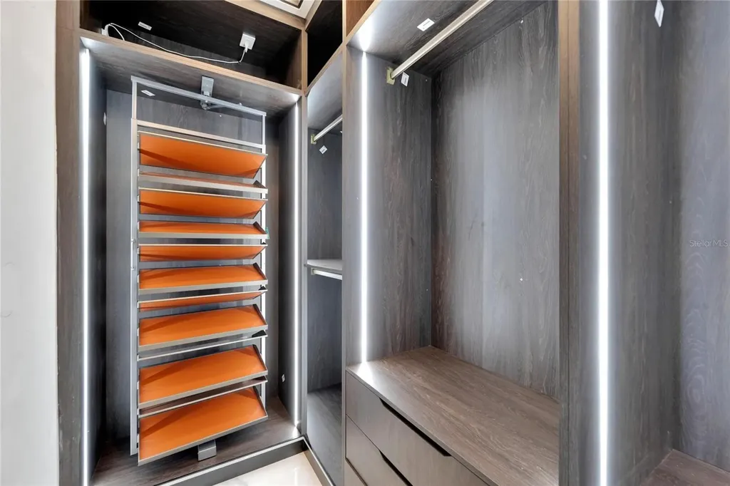 517 Treviso Drive Apollo Beach FL 33572