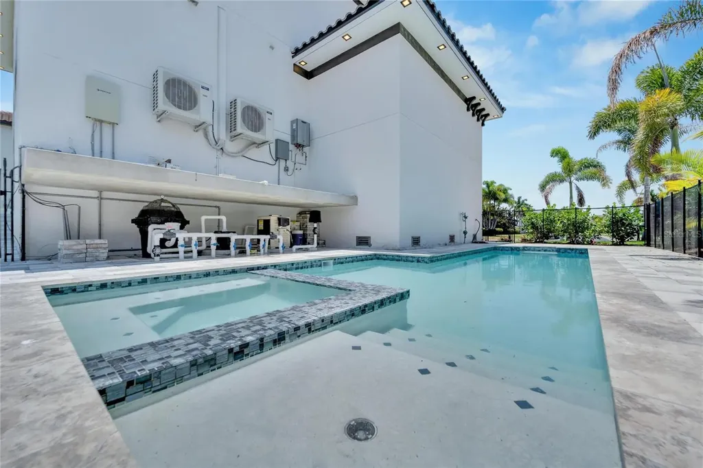 517 Treviso Drive Apollo Beach FL 33572