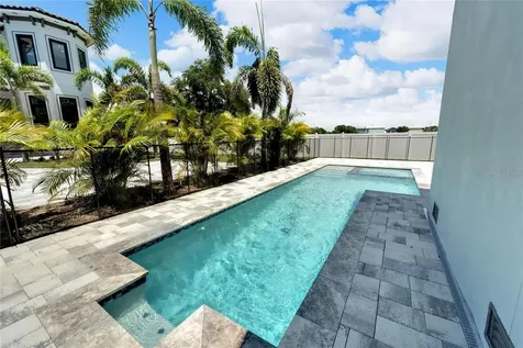 517 Treviso Drive Apollo Beach FL 33572