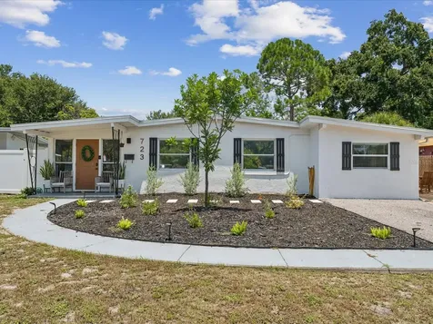 723 62nd Avenue S St Petersburg FL 33705