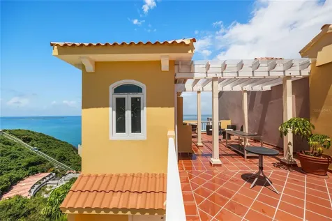 1000 Avenue El Conquistador Fajardo PR 00738