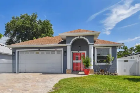 2615 W Powhatan Avenue Tampa FL 33614