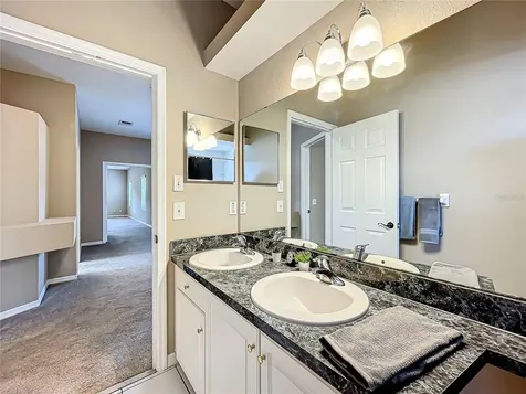 3983 Carnaby Drive Oviedo FL 32765