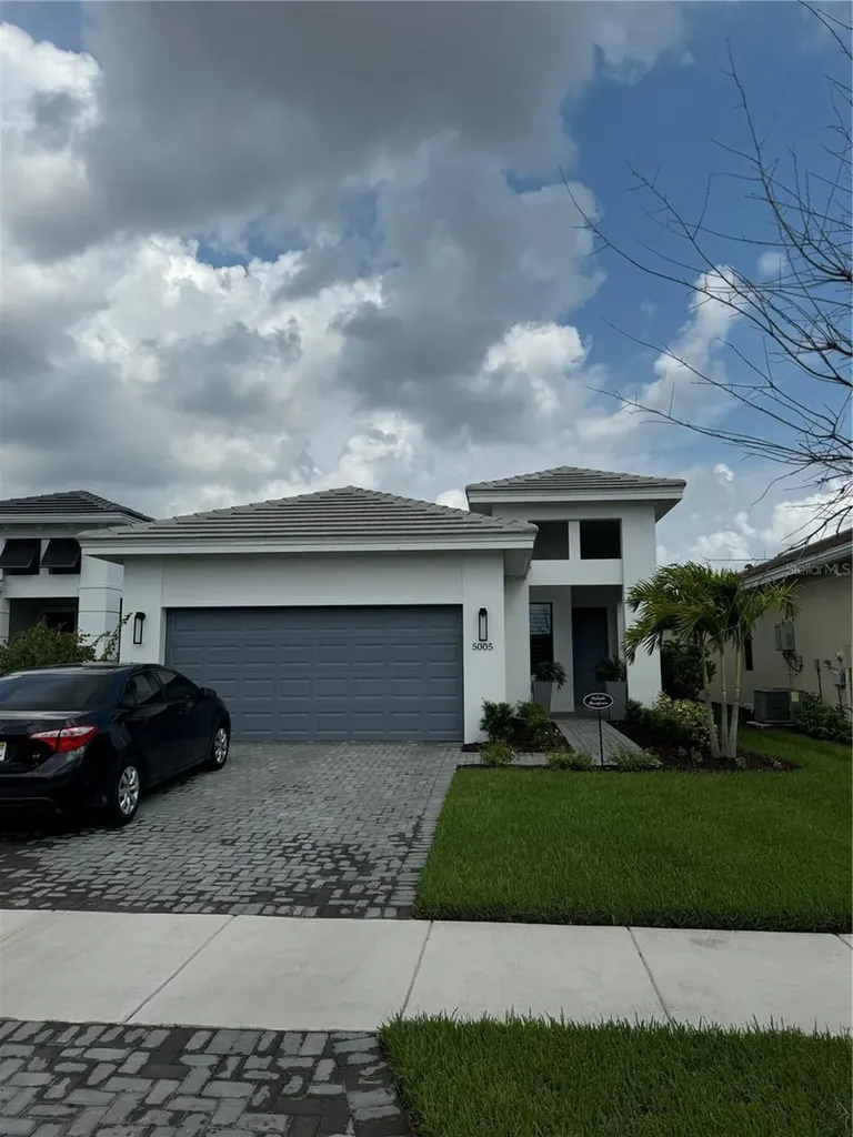 5005 Carova Way Bradenton FL 34211