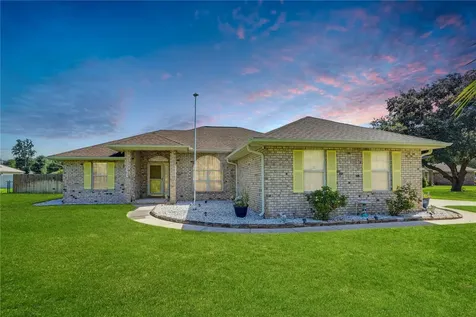 383 SW Woodcrest Drive Lake City FL 32024