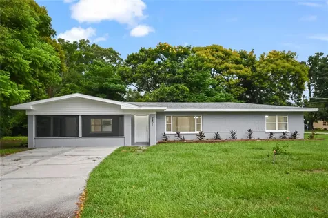 2401 Avenue C SW Winter Haven FL 33880