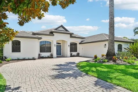 5700 Eastwind Drive Sarasota FL 34233