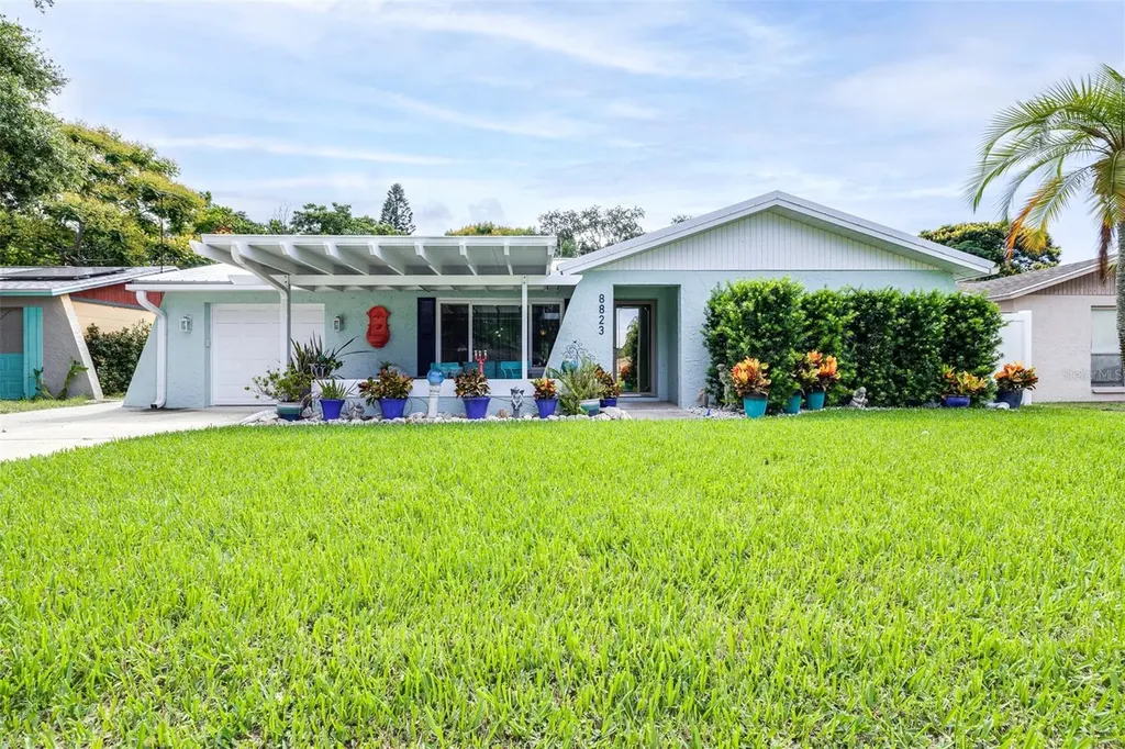 8823 Orange Blossom Drive Seminole FL 33772