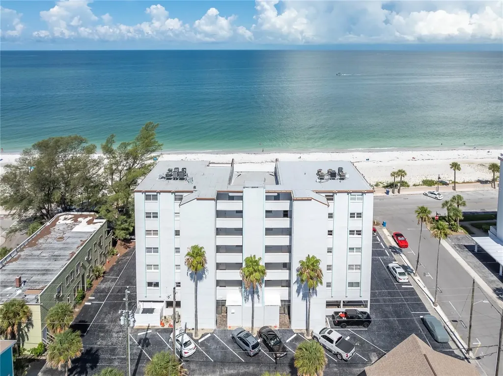 403 Gulf Way St Pete Beach FL 33706