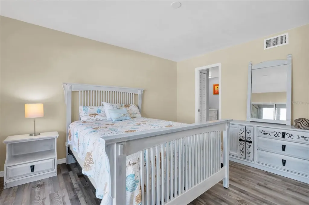 403 Gulf Way St Pete Beach FL 33706