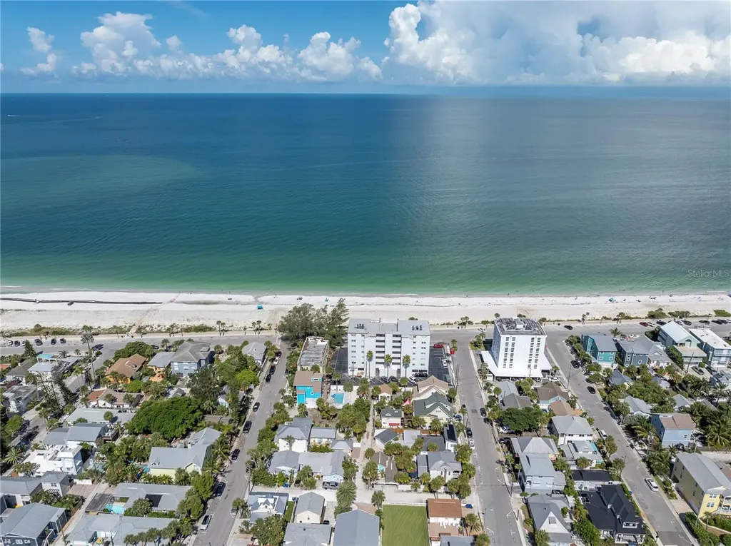 403 Gulf Way St Pete Beach FL 33706