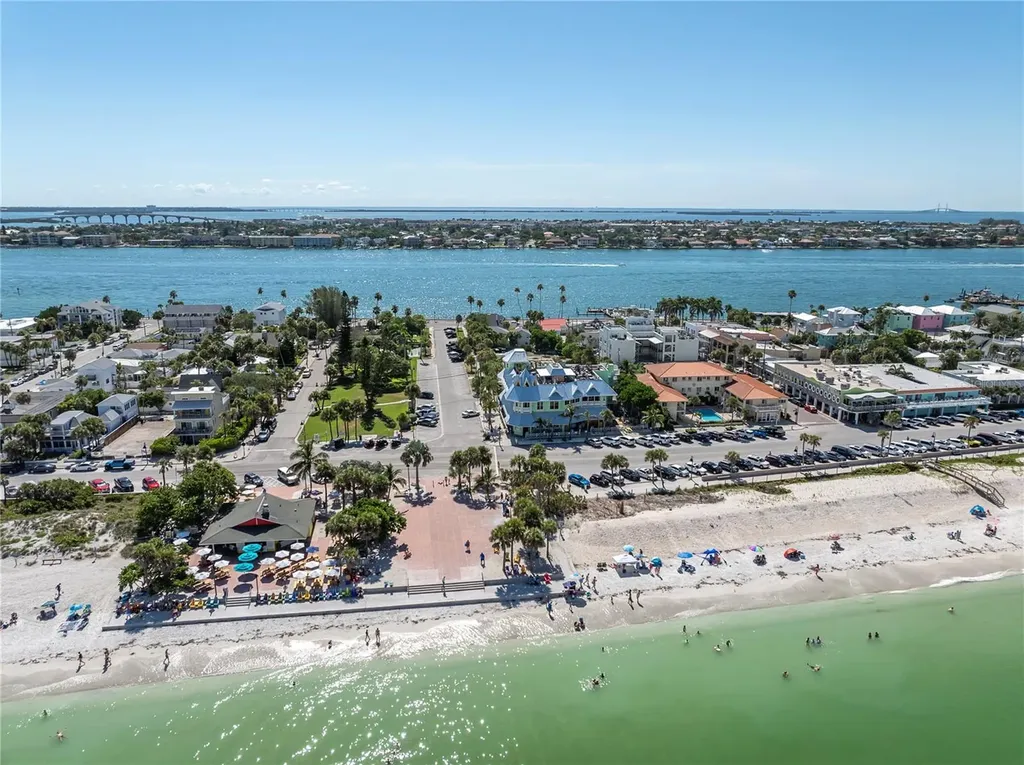 403 Gulf Way St Pete Beach FL 33706
