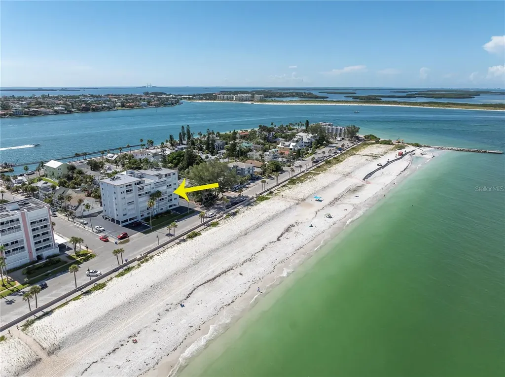 403 Gulf Way St Pete Beach FL 33706
