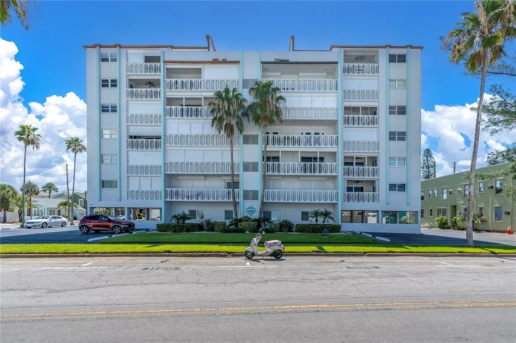 403 Gulf Way St Pete Beach FL 33706