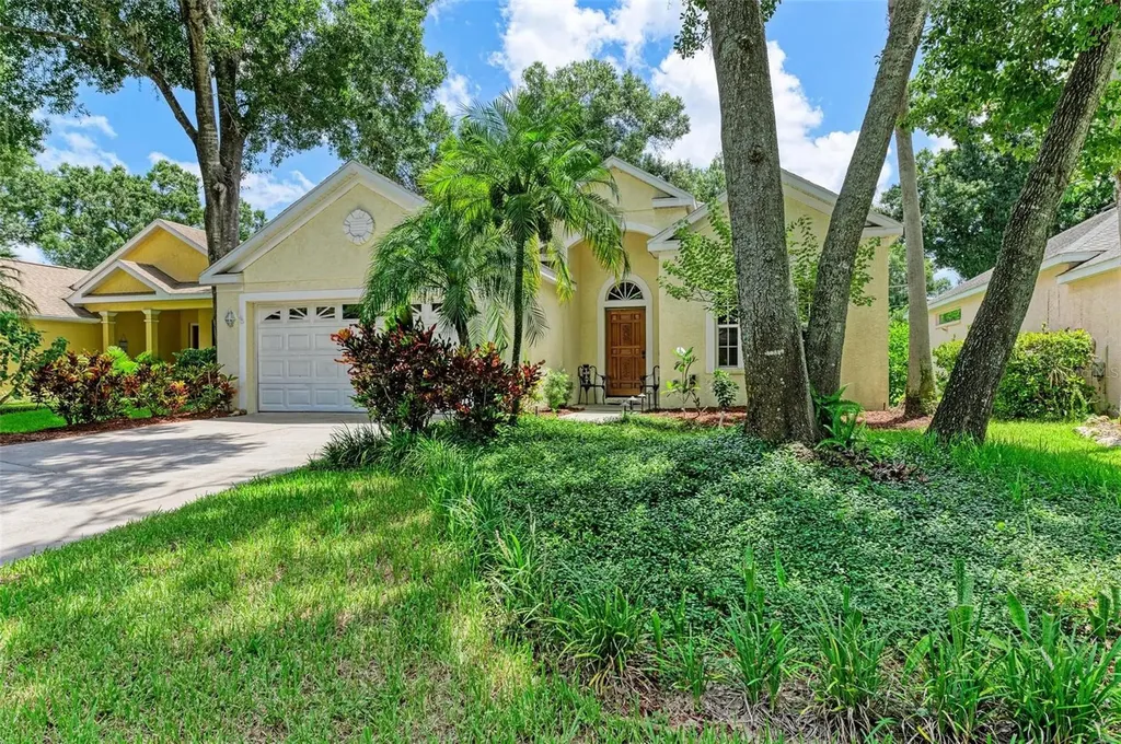 184 Tall Trees Court Sarasota FL 34232