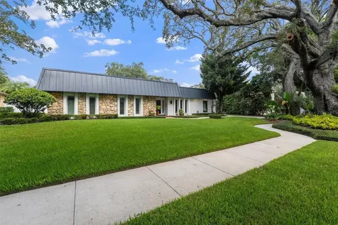 3210 Stonewood Court Orlando FL 32806